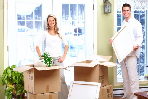 Local moving service navigating Wandsworth streets and parking challenges